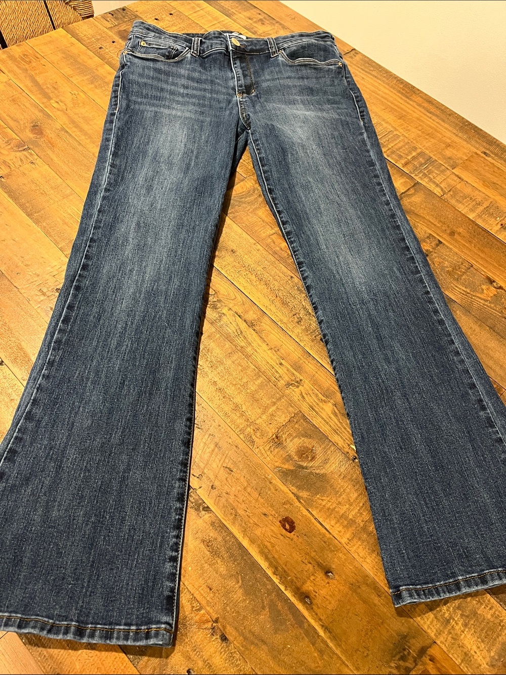STS Blue Women's Low-Rise Flared Jeans in Dark Blue Wash ~ 31” x 30”